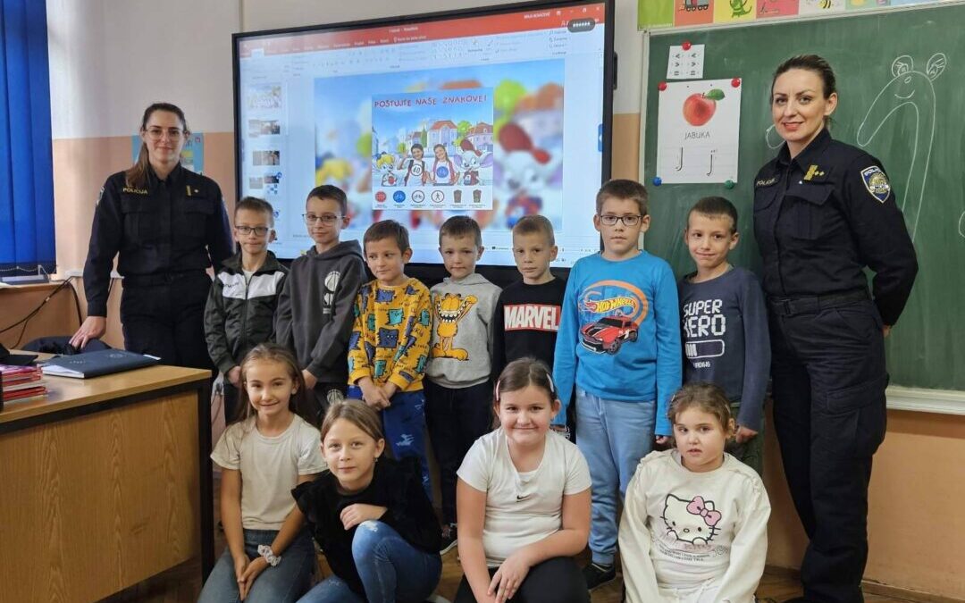 Policija u posjetu prvašićima